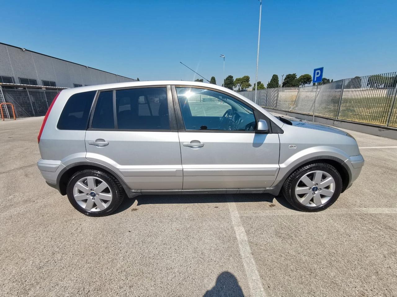 Ford Fusion 1.4 TDCi 5p. Tit. solo km.136000
