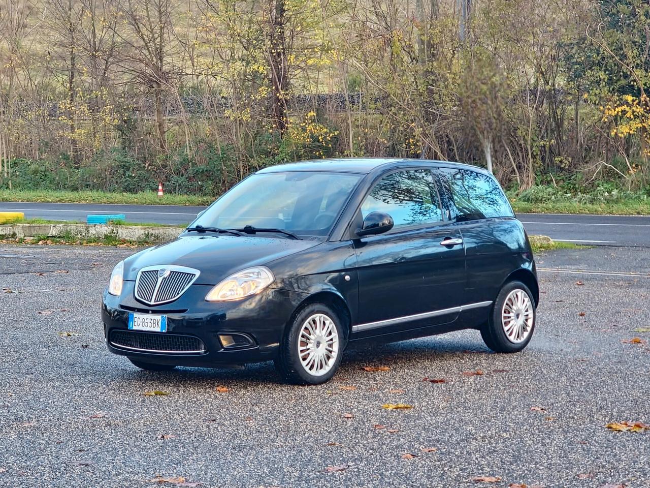 Lancia Ypsilon 1.2 69 CV Elle 2011-E5 NEO Manuale