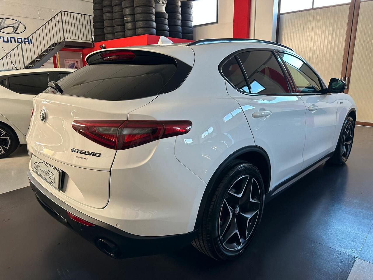 Alfa Romeo Stelvio 2.2 190 CV AT8 Q4 Sprint Motore Nuovo Km 16.000