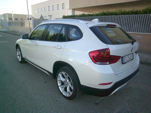 BMW X1 sDrive18d X Line