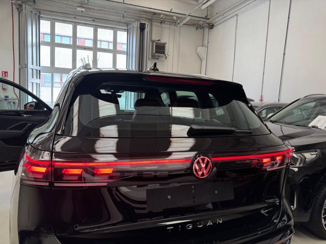 VOLKSWAGEN Tiguan 2.0 TDI 193CV DSG 4MOT R-Line KM.0 PRONTA CONSEGNA