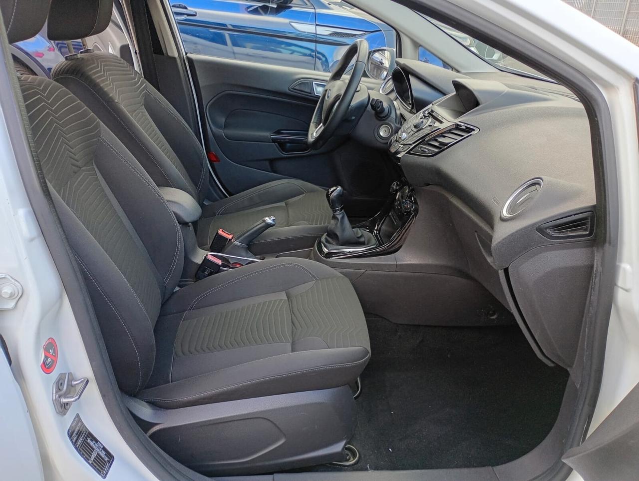 FORD FIESTA 1.5 DIESEL TITANIUM UNICOPROPRIETARIO