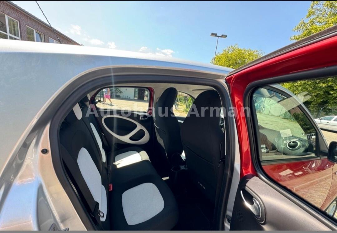 Smart ForFour 70 1.0 Passion NAVI