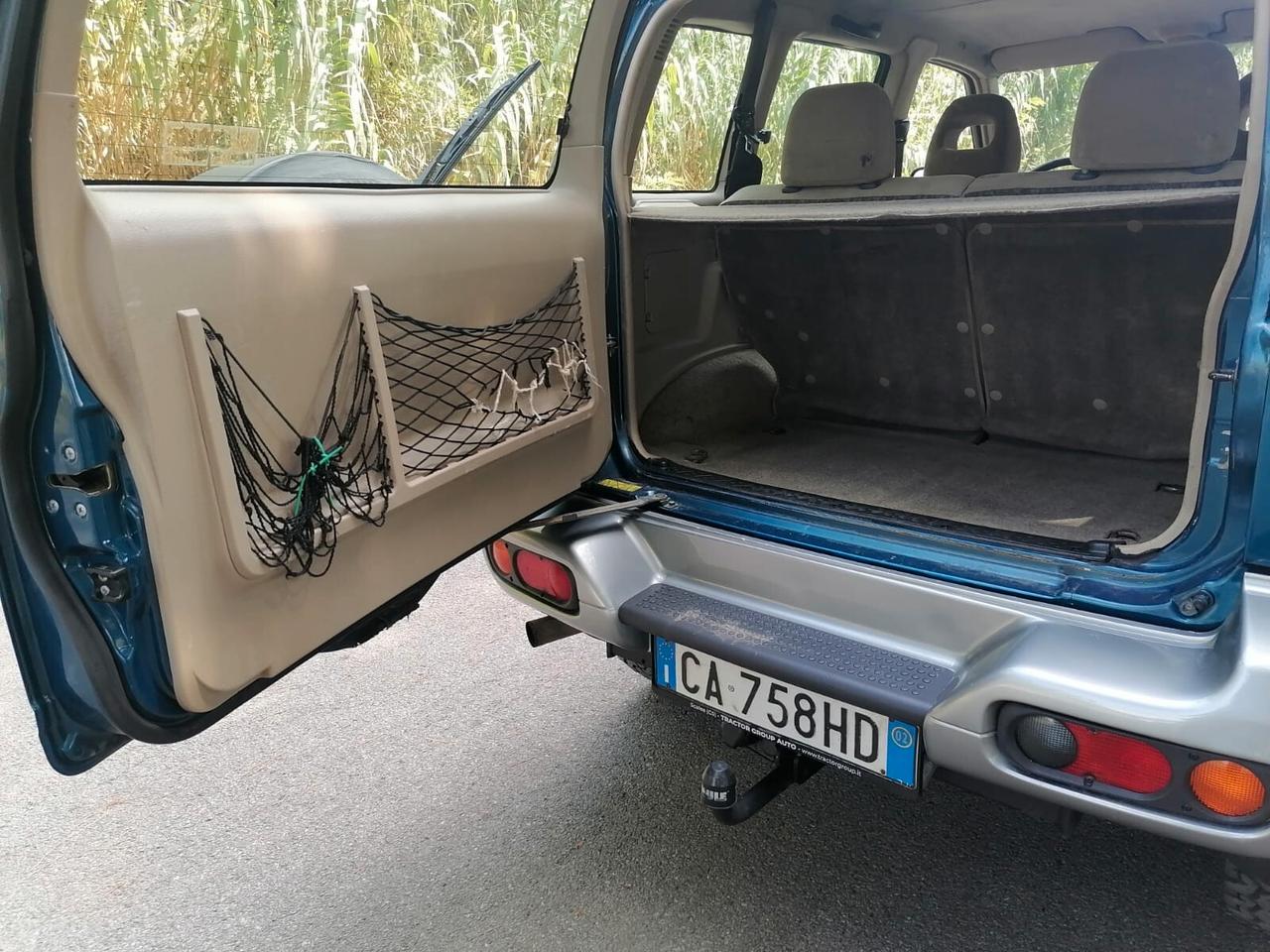 Nissan Terrano II - 3 porte - Gancio Traino