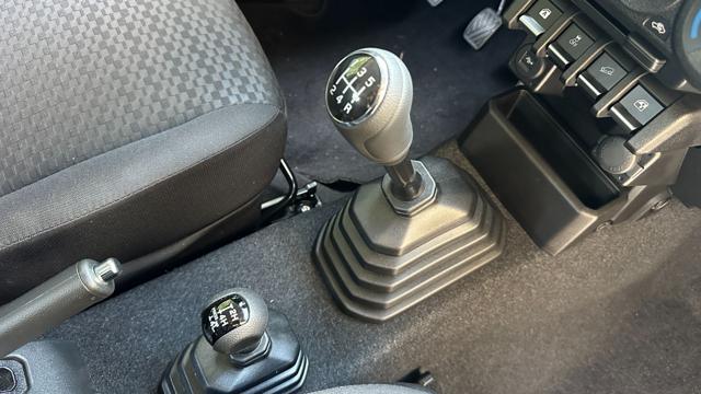 SUZUKI Jimny Autovettura 4 Posti Cambio Manuale + Ridotte
