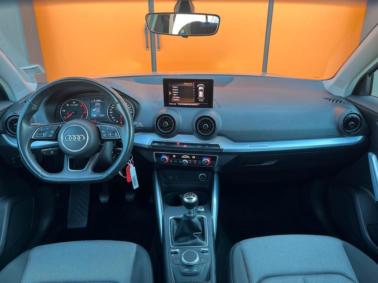 Audi Q2 30 TDI Business