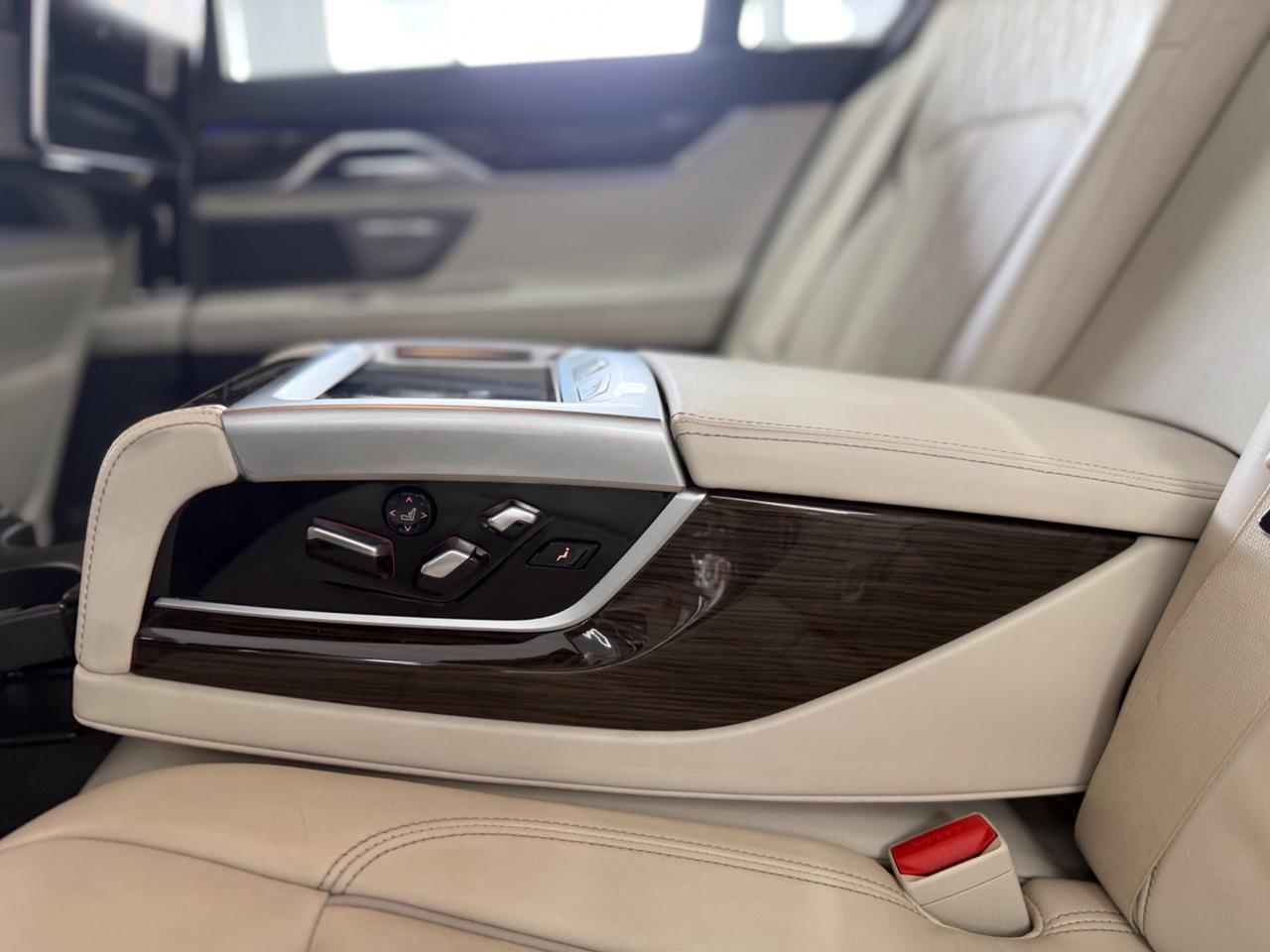 Bmw 730 730d xDrive Eccelsa