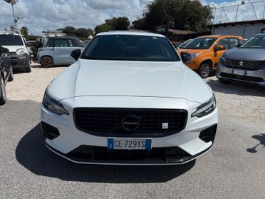 Volvo S60 T8 Recharge AWD Plug-in Hybrid R-Design 318Cv