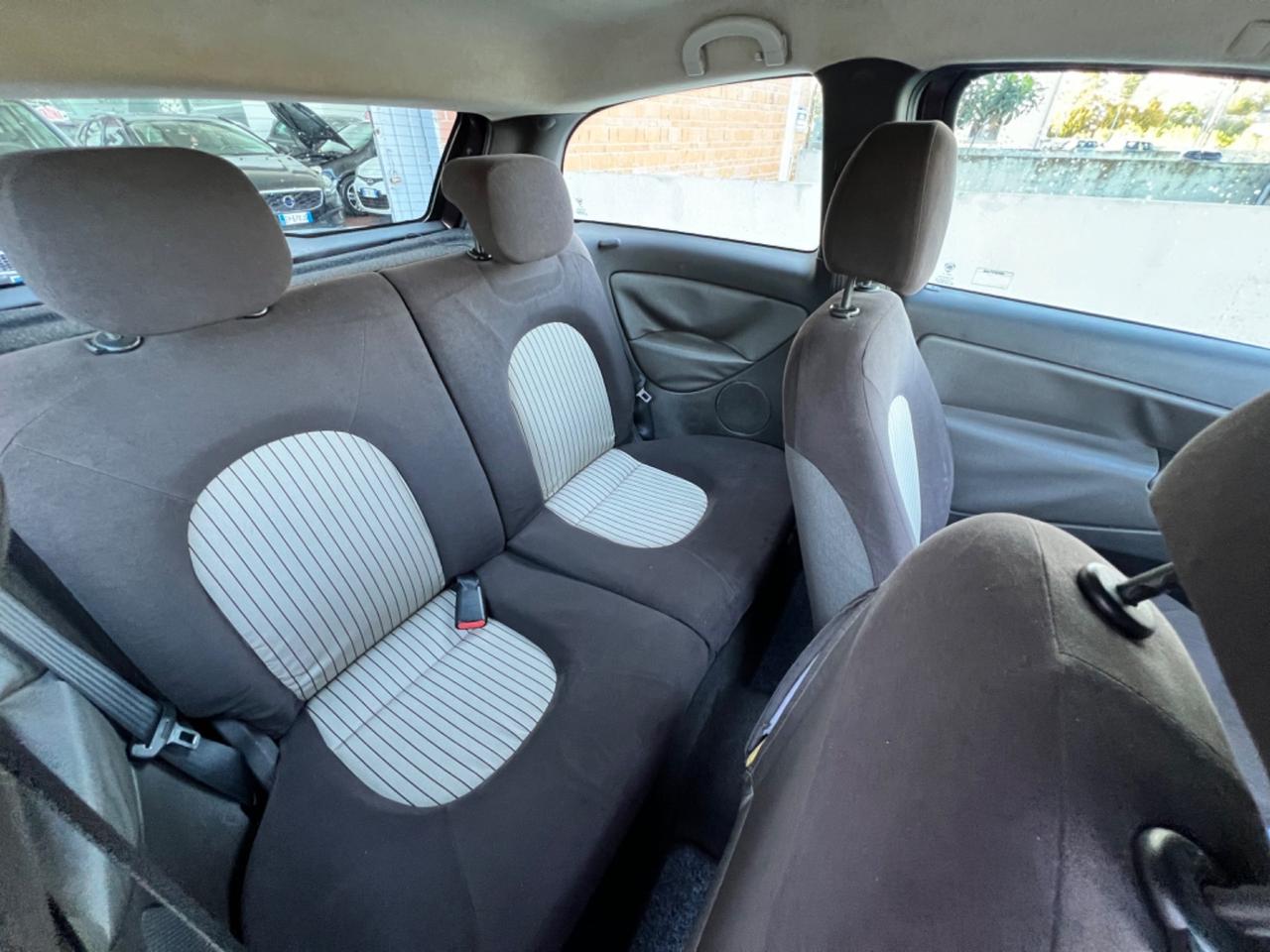 Lancia Ypsilon 1.2 Argento