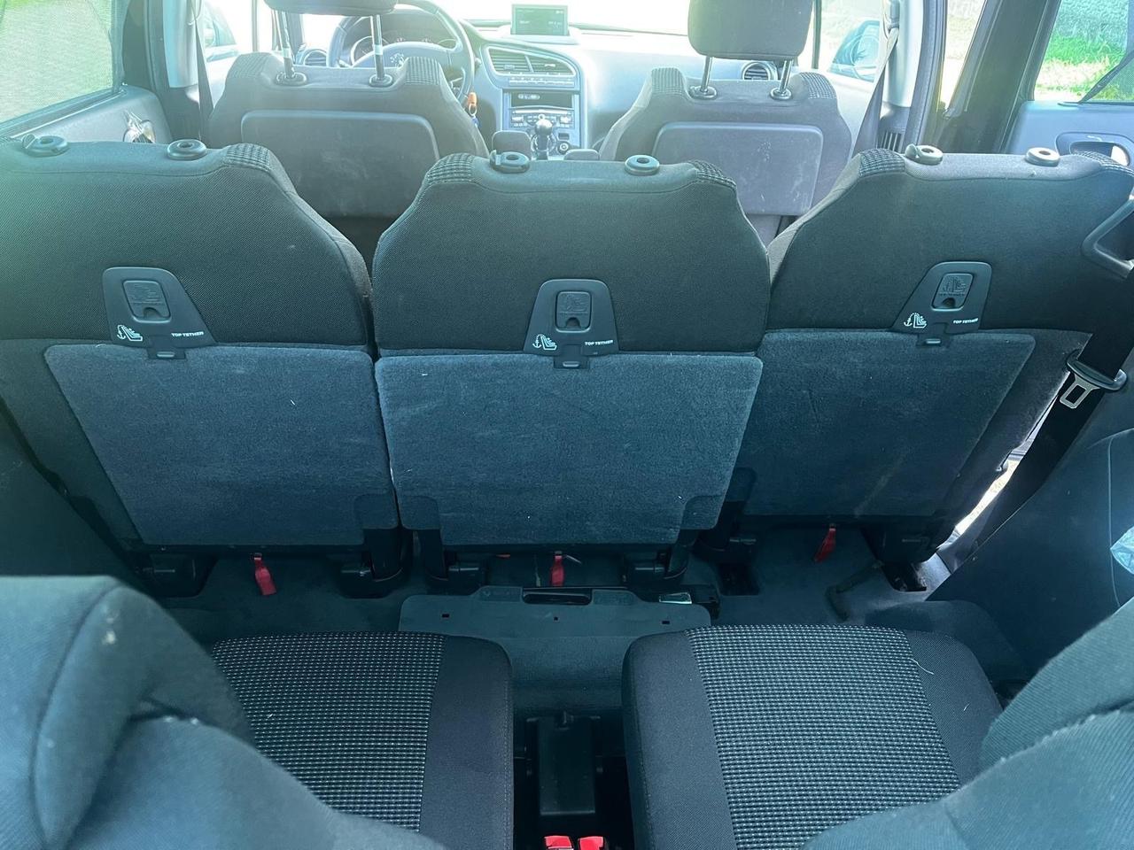 Peugeot 5008 1.6 VTi 120CV Tecno