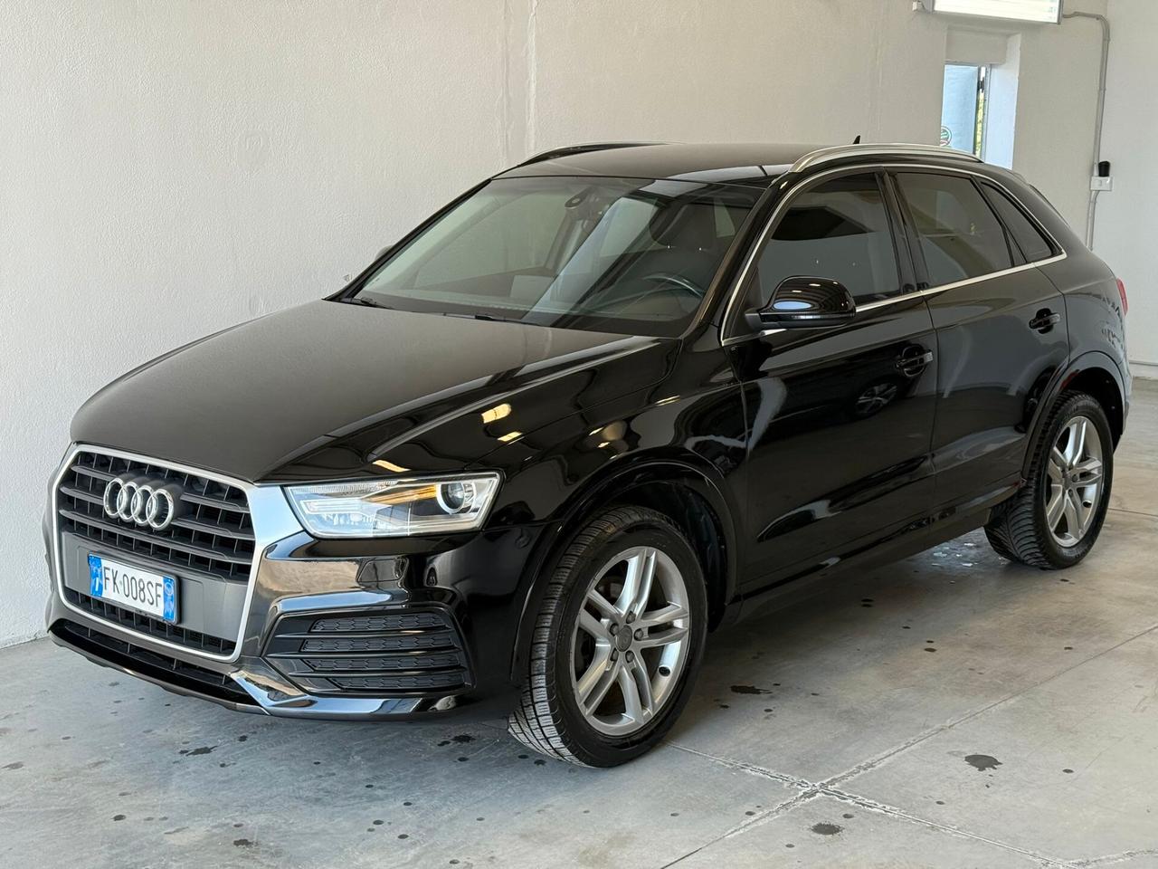 Audi Q3 2.0 TDI 150 CV Sport 6m Full Led