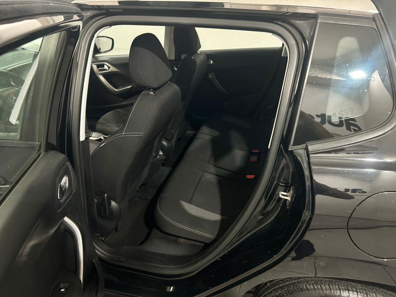 Peugeot 2008 BlueHDi 100 RESTILYNG