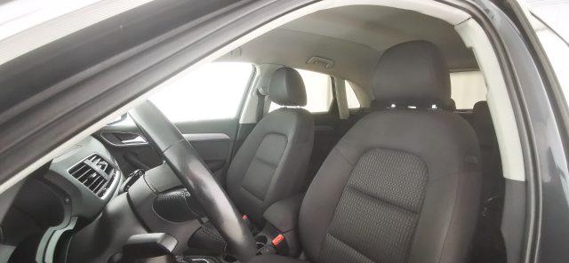 AUDI Q3 40 TFSI quattro S tronic Business Advanced