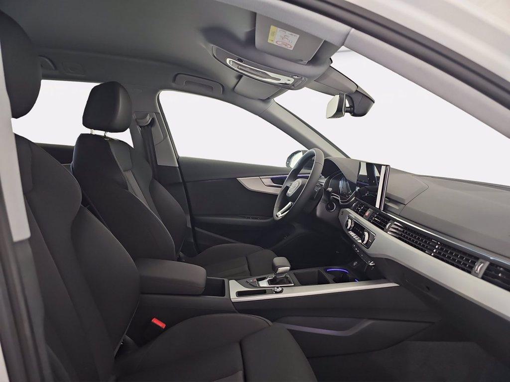AUDI A4 avant 30 2.0 tdi mhev 136cv s-tronic del 2024