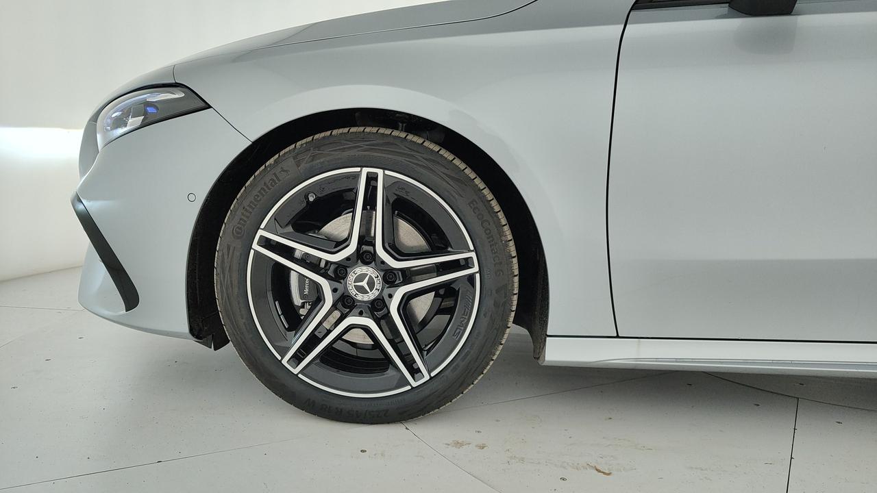 Mercedes-Benz A 180 d Automatic