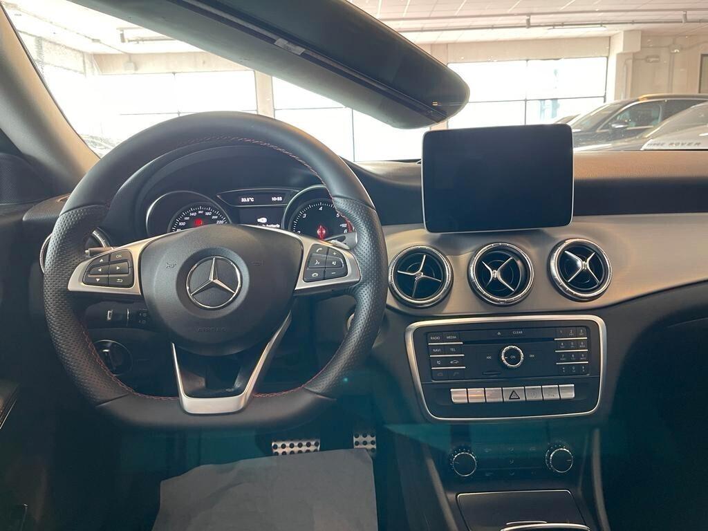 Mercedes-benz CLA 200 d PREMIUM 4Matic Automatic