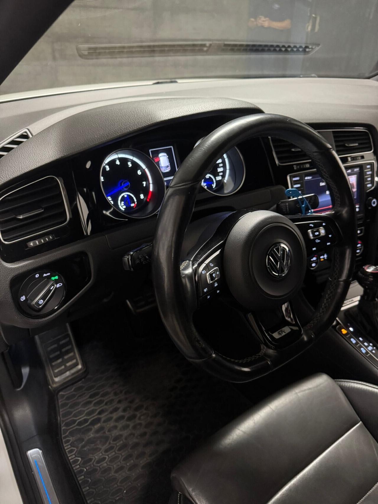Volkswagen Golf R 2.0 DSG 2014