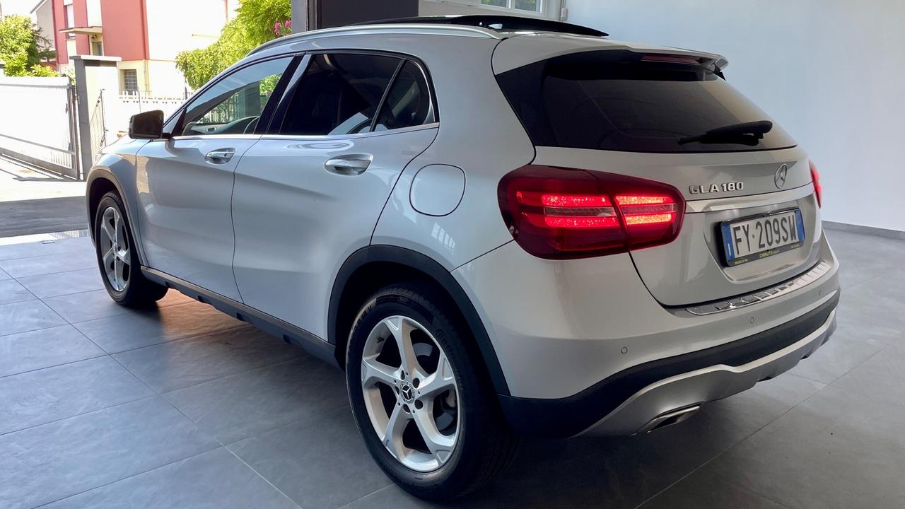 MERCEDES-BENZ GLA 180 1.6 PREMIUM 122CV - FULL LED, PELLE, TETTO