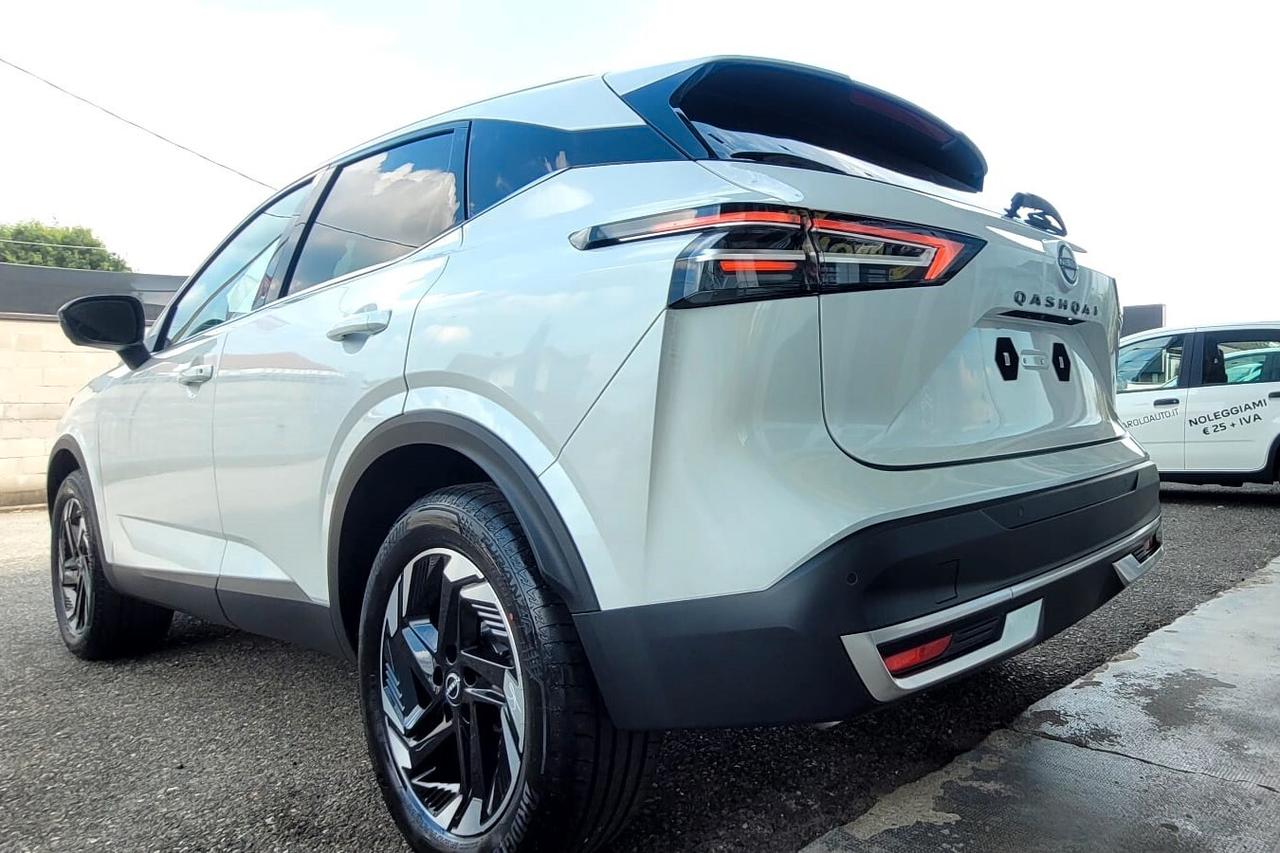 Nissan Qashqai MHEV 140 CV N-Connecta Nuova da immatricolare Nessun obbligo finanziario