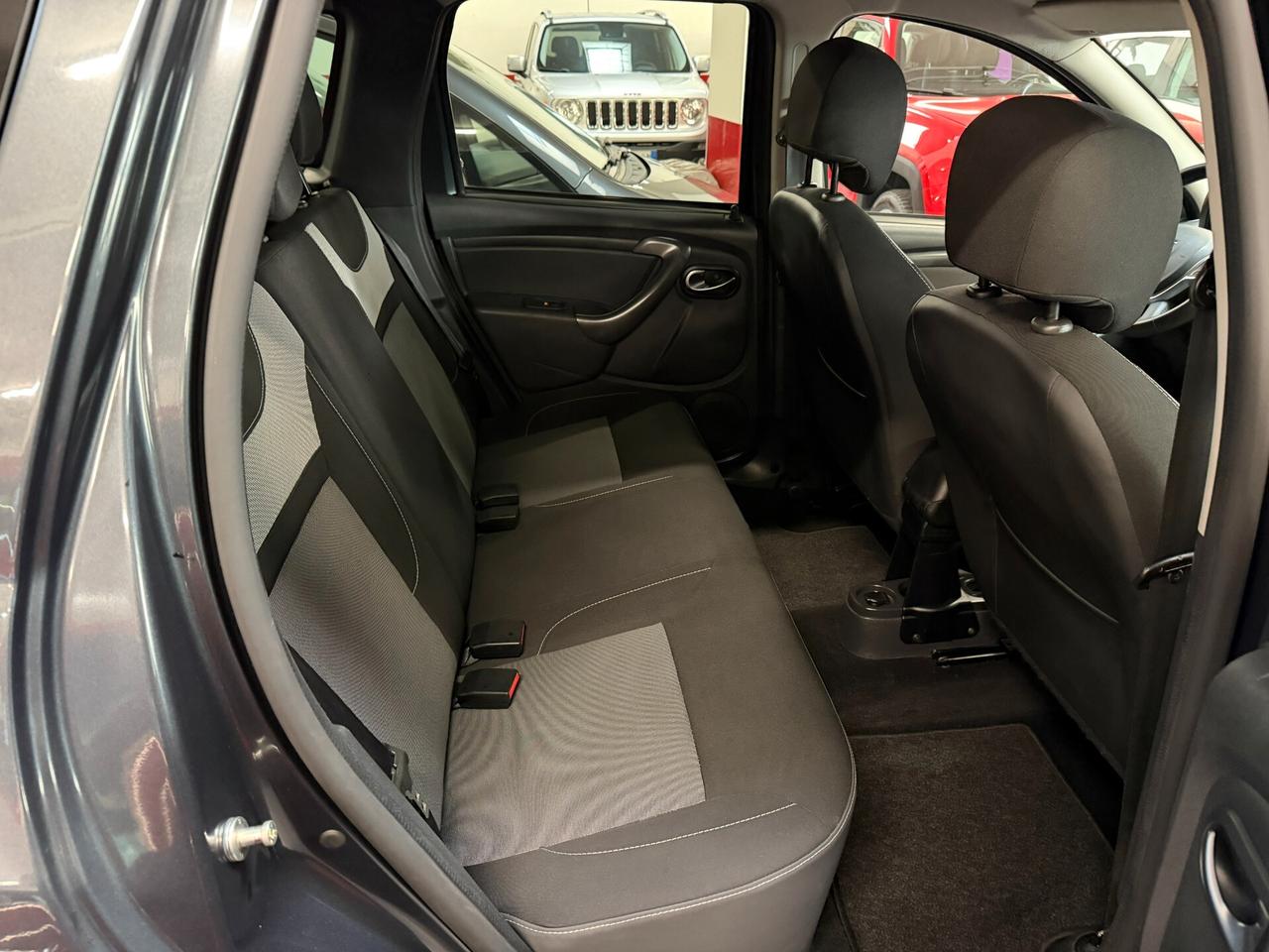 Dacia Duster 1.6 115CV Start&Stop 4x2 GPL Lauréate