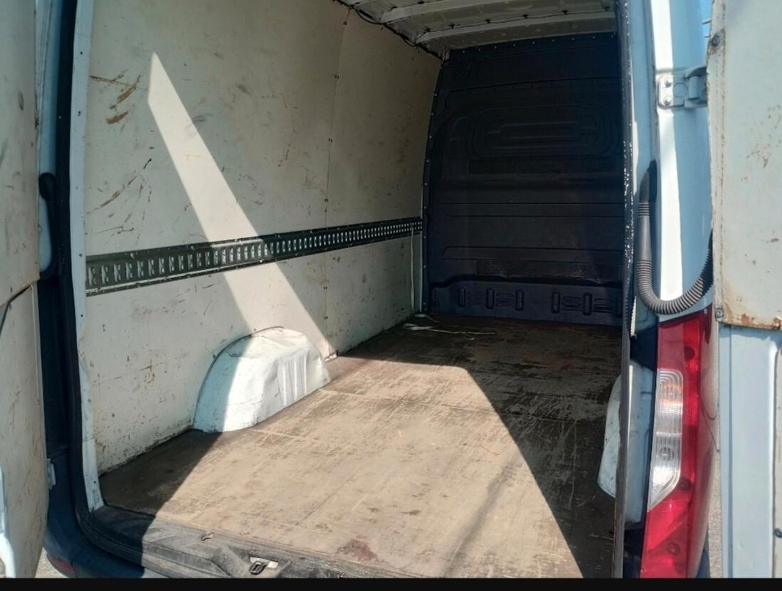 Mercedes Benz sprinter w907