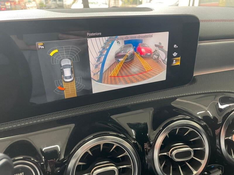 MERCEDES CLA Coupé (C118) CLA 220 d Automat...