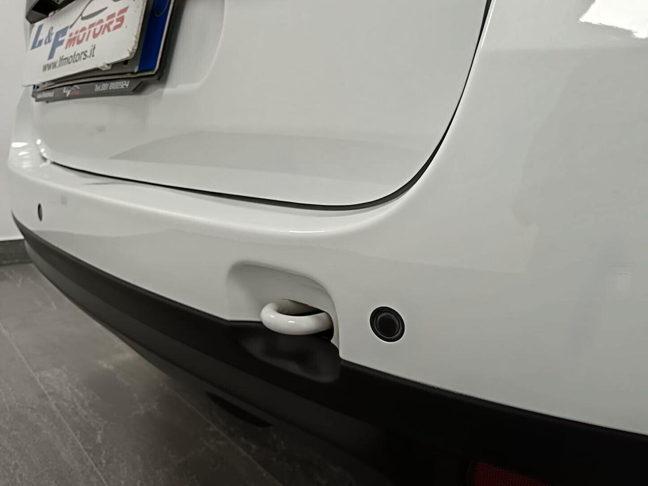 Dacia Duster 1.6 GPL DA FABBRICA Lauréate