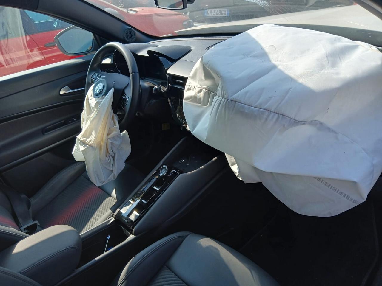 Alfa Romeo Junior 1.2 136 CV Hybrid eDCT6 Speciale