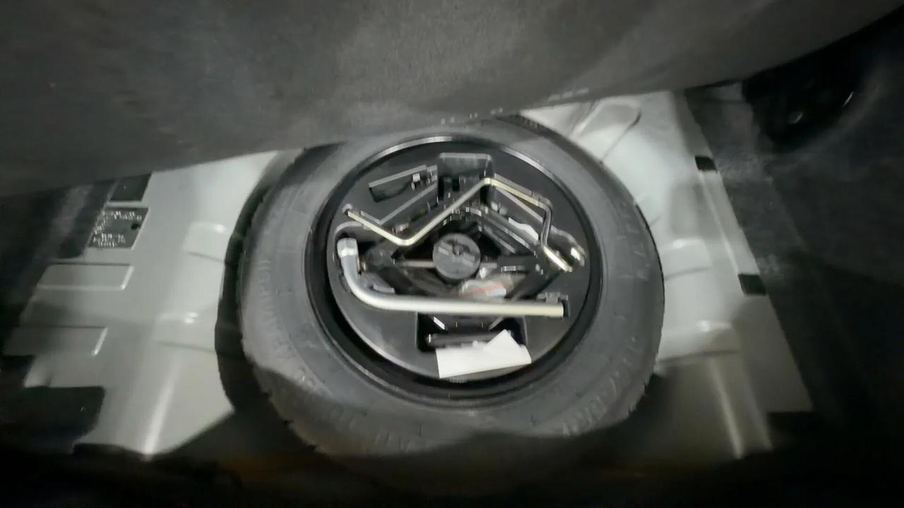 Lancia Ypsilon 1.0 FireFly 5 porte S&S Hybrid Platino