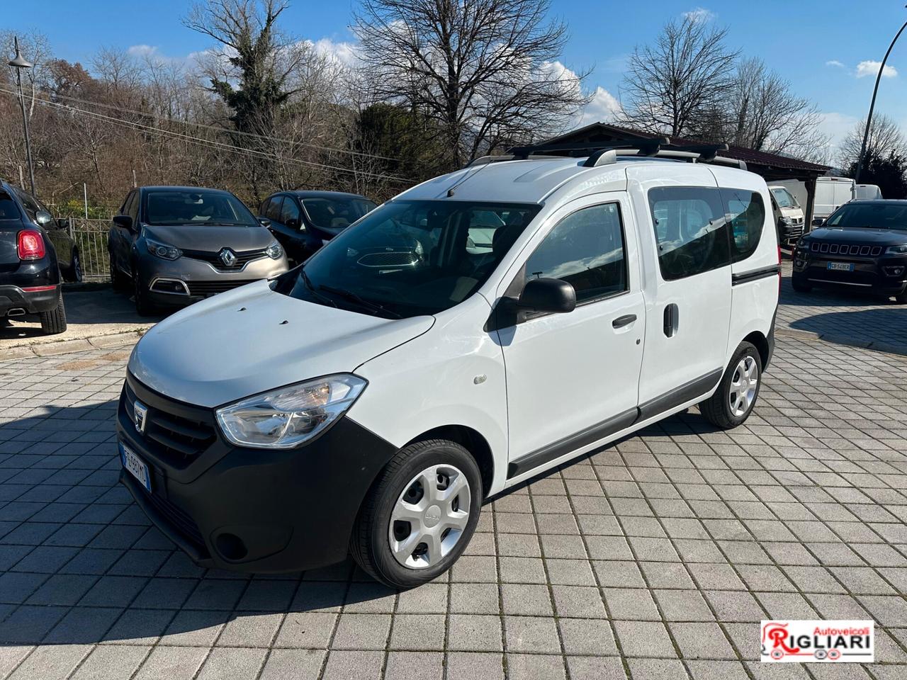 Dacia Dokker 75CV Lauréate Family - Anno 2016 - 5 posti