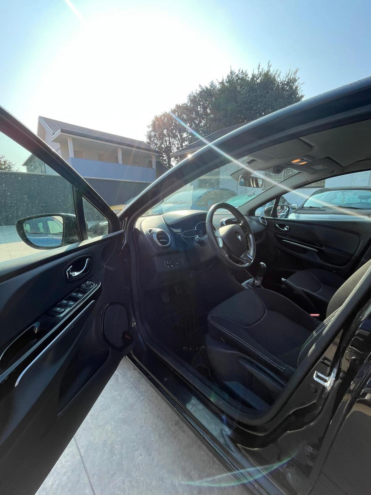 Renault Clio 0.9 TCe 12V 90CV 5 porte Costume National