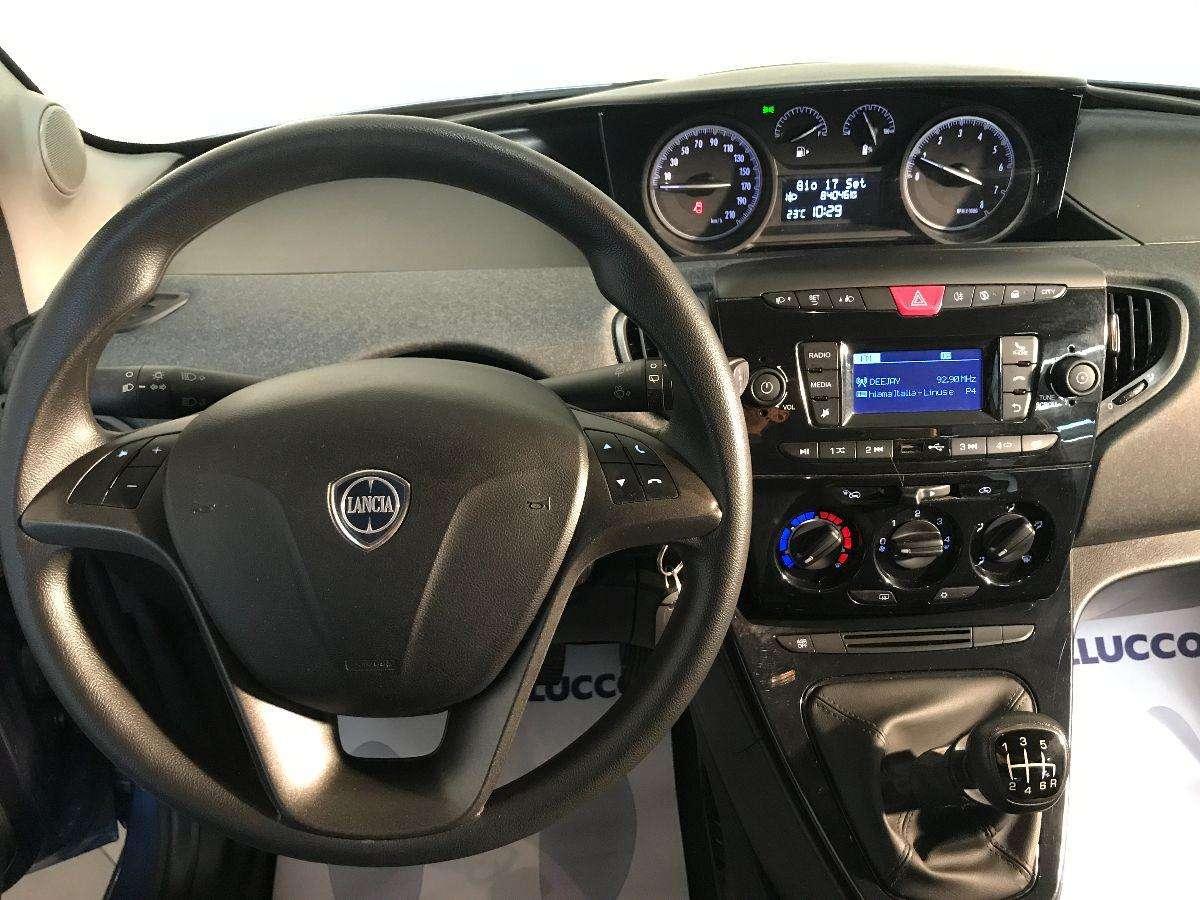 Lancia Ypsilon 1.0 FireFly 5p.S&S Hybryd Gold