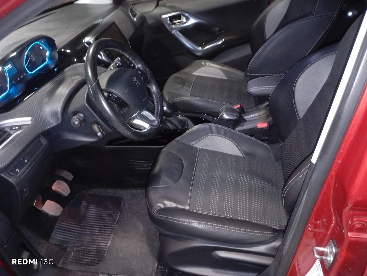 PEUGEOT 2008 DEL 2015 BENZINA 60.000 KM