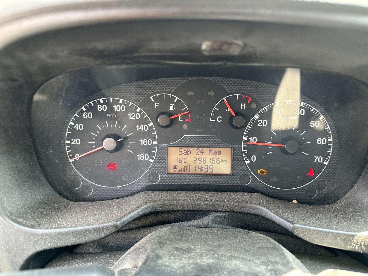 Fiat Qubo 1.4 8V 77 CV Dynamic Natural Power