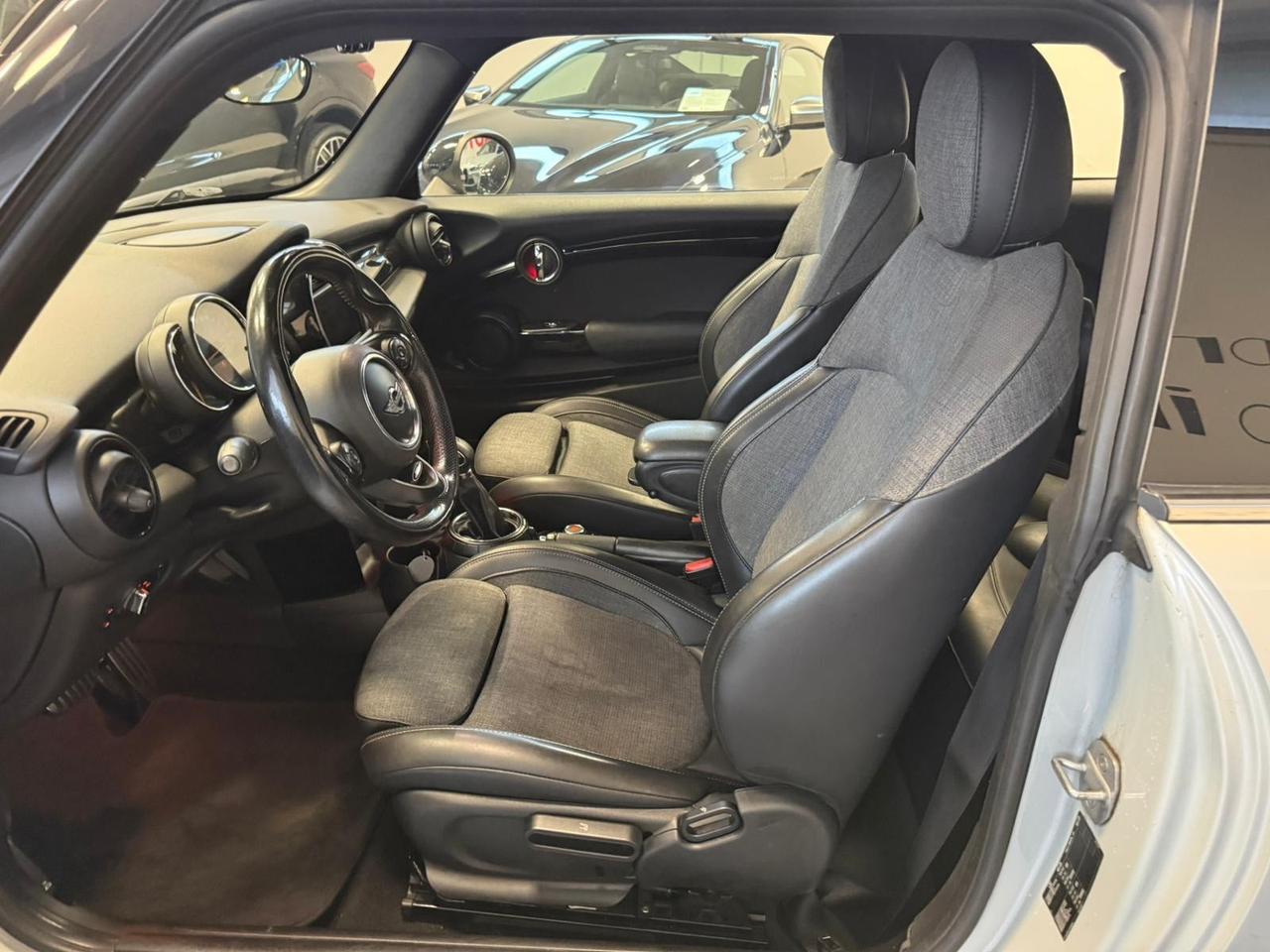 Mini 1.5 Cooper D Hype