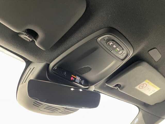 Volvo XC40 T3 1.5 163CV Geartronic R-design - IVA ESPOSTA
