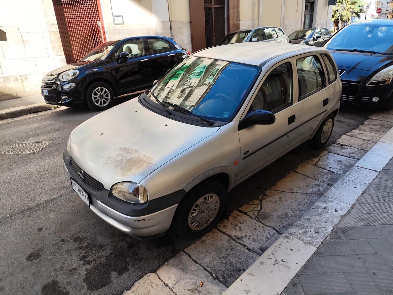 Opel Corsa 1.0i 12V cat 5 porte Viva