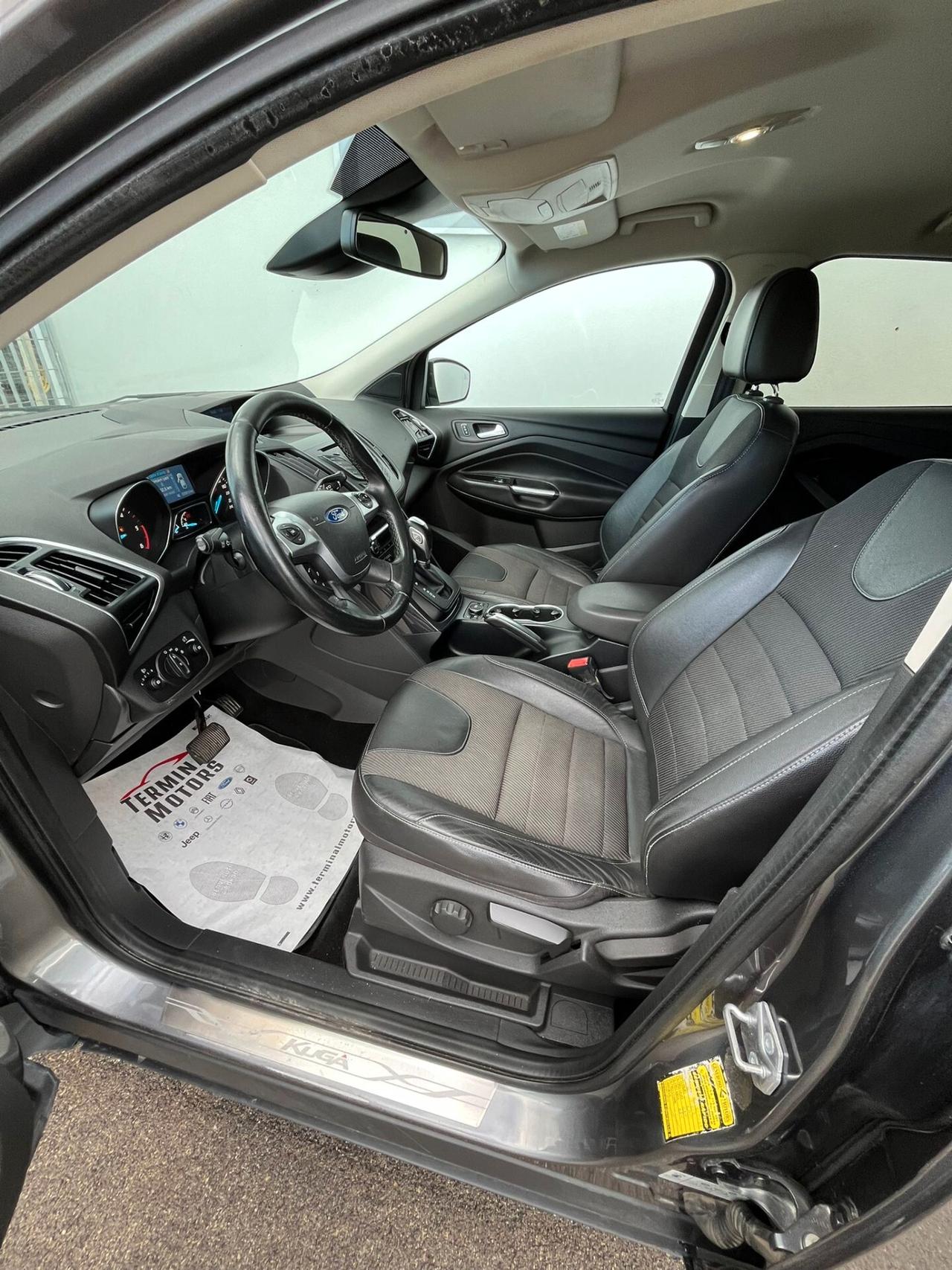 Ford Kuga 2.0 TDCI 163 CV 4WD Powershift Titanium