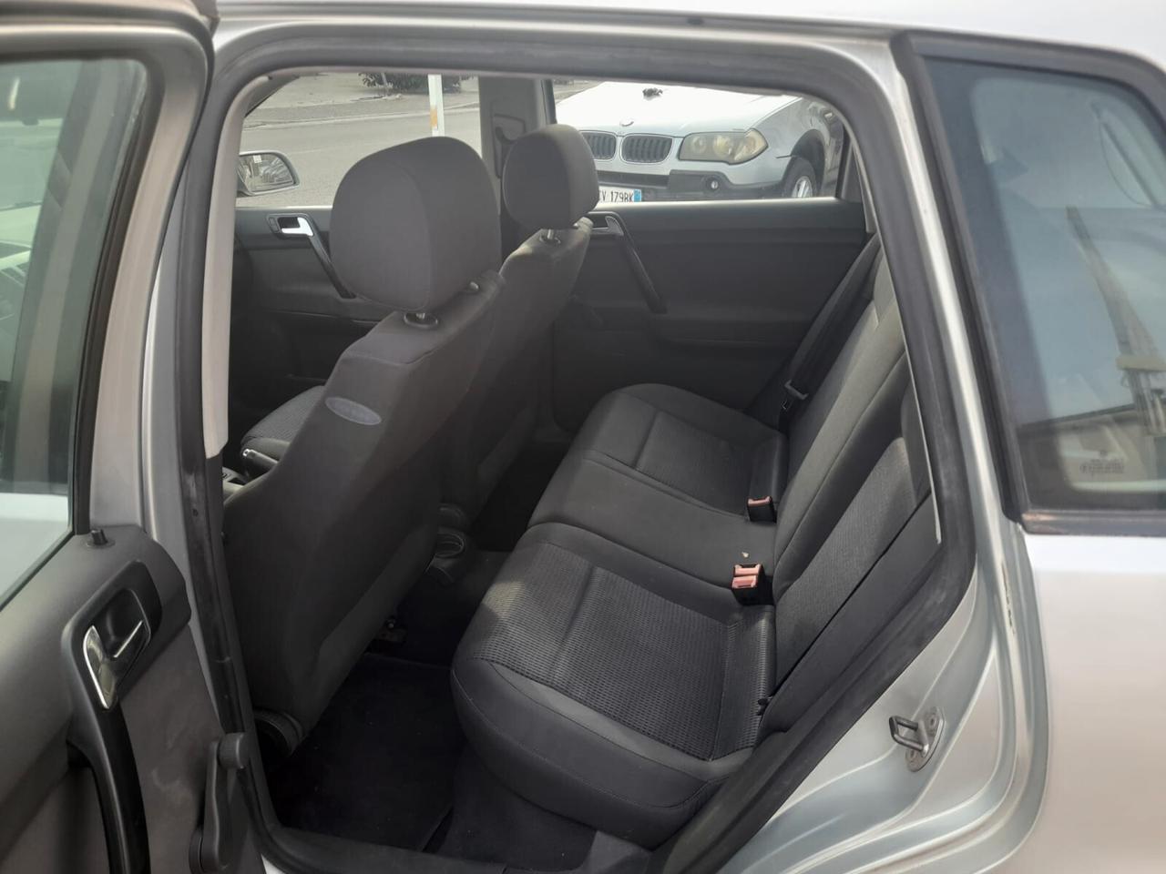 Volkswagen Polo 1.4cc diesel(PRIVATO)-2003