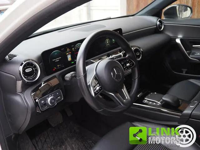 MERCEDES-BENZ A 250 e hybrid EQ Sport