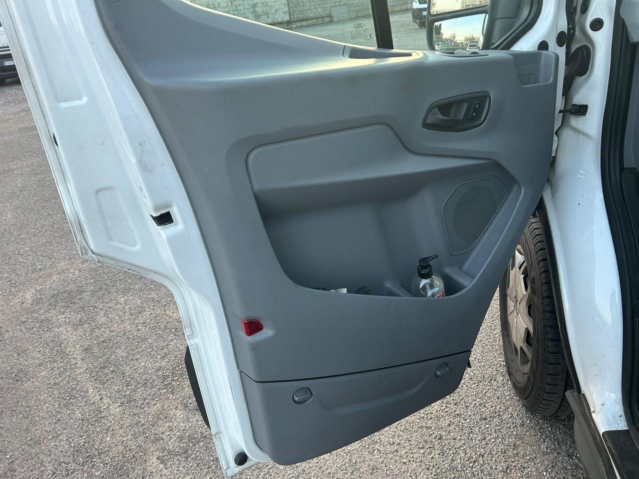 Ford Transit Furgone 2.0TDCi 130CV LEGGI NOTE