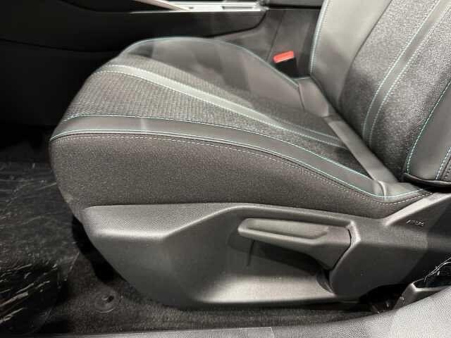 Peugeot 308 BlueHDi 130 S&S EAT8 Allure