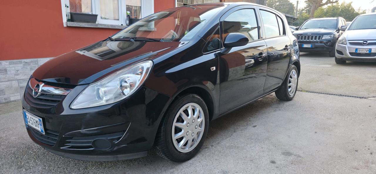 Opel Corsa 1.2 80CV 5 porte GPL-TECH Club neopatentati
