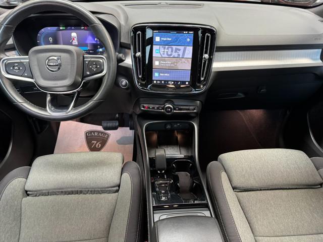 VOLVO XC40 B3 automatico Plus Dark TETTO PAN. Iva deducibile