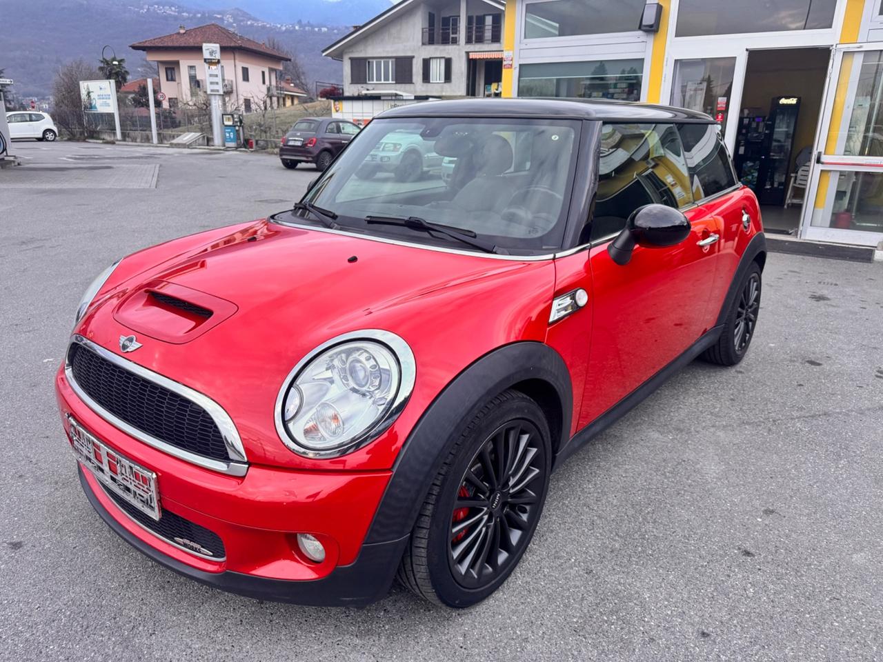 Mini 1.6 16V John Cooper Works 211CV
