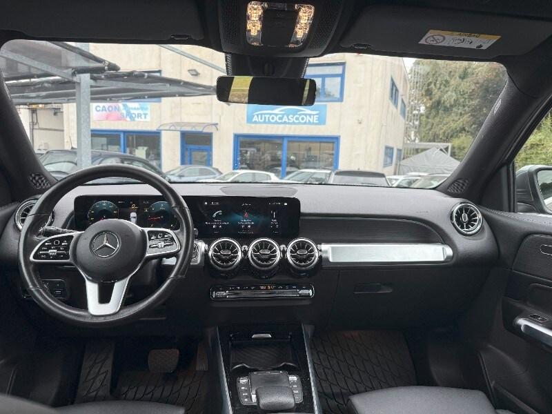 MERCEDES GLB (X247) GLB 200 d Automati...