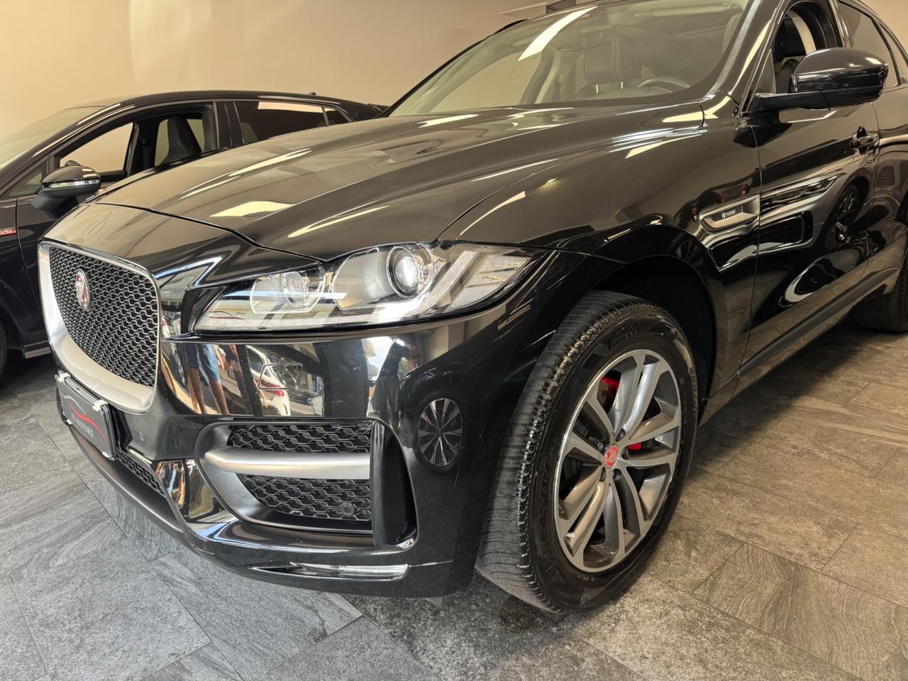 Jaguar F-Pace 2.0 D 180 CV R-Sport Tetto Apribile