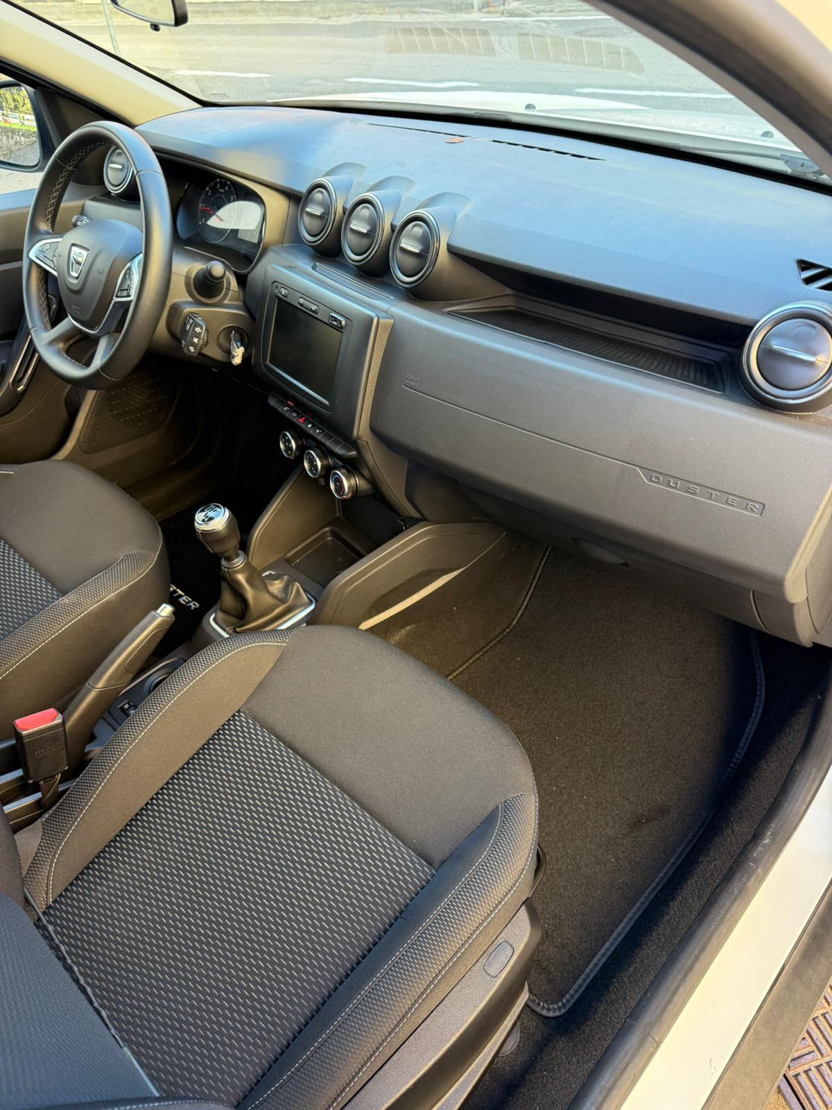 Dacia Duster 1.0 TCe 100 CV ECO-G 4x2 15th Anniversary