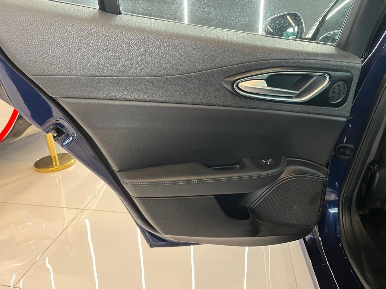 Alfa Romeo Giulia 2.2 Diesel Business Automatico OK NEOPATENTATI