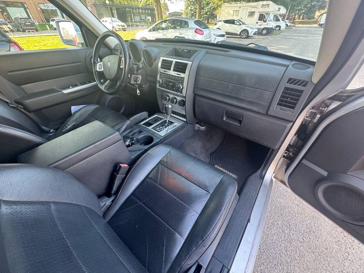 Dodge Nitro 4.0 V6 R T 4wd auto